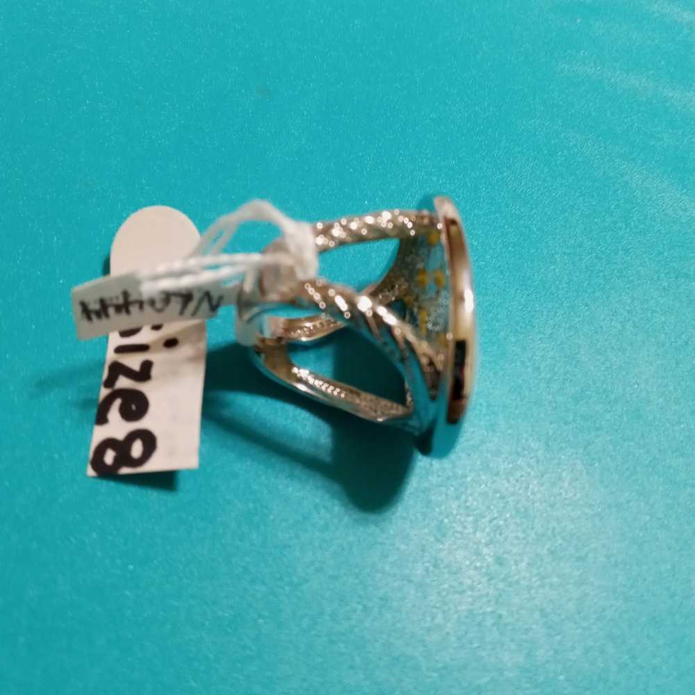 Ring - Picture 6 of 8